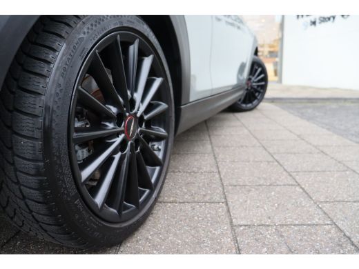 Mini Electric Essential / Sportstoelen / Achteruitrijcamera / Comfort Access / LED / Stoelverwarming / Aircondi... ActivLease financial lease