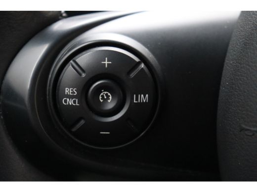 Mini Electric Essential / Sportstoelen / Achteruitrijcamera / Comfort Access / LED / Stoelverwarming / Aircondi... ActivLease financial lease