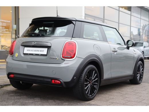 Mini Electric Essential / Sportstoelen / Achteruitrijcamera / Comfort Access / LED / Stoelverwarming / Aircondi... ActivLease financial lease