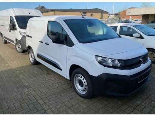Opel Combo L1 1.5D 100pk | Betimmering | Achteruitrijcamera | Navigatie by App | Cruise Control | Airco | !! ActivLease financial lease