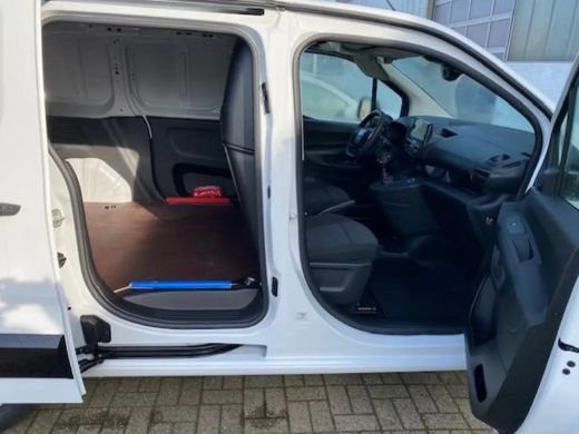Opel Combo L1 1.5D 100pk | Betimmering | Achteruitrijcamera | Navigatie by App | Cruise Control | Airco | !! ActivLease financial lease