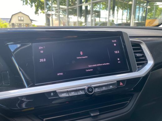 Opel Grandland 1.2 130PK TURBO LEVEL 4/GS-LINE AUTOMAAT | STUUR, STOEL &VOORRUITVERWARMING| AGR COMFORTSTOELEN| ... ActivLease financial lease