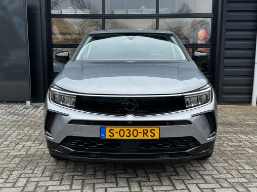 Opel Grandland 1.2 130PK TURBO LEVEL 4/GS-LINE AUTOMAAT | STUUR, STOEL &VOORRUITVERWARMING| AGR COMFORTSTOELEN| ... ActivLease financial lease