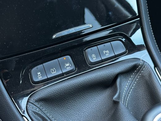 Opel Grandland X 1.2 130PK Turbo Innovation+ | KEYLESS ENTRY & START| CAMERA| NAVIGATIE| AGR-COMFORTSTOELEN| PARKE... ActivLease financial lease