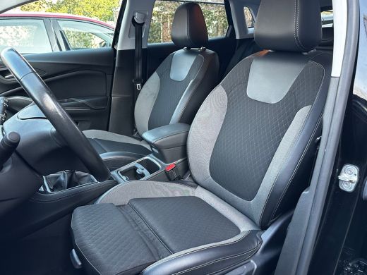 Opel Grandland X 1.2 130PK Turbo Innovation+ | KEYLESS ENTRY & START| CAMERA| NAVIGATIE| AGR-COMFORTSTOELEN| PARKE... ActivLease financial lease