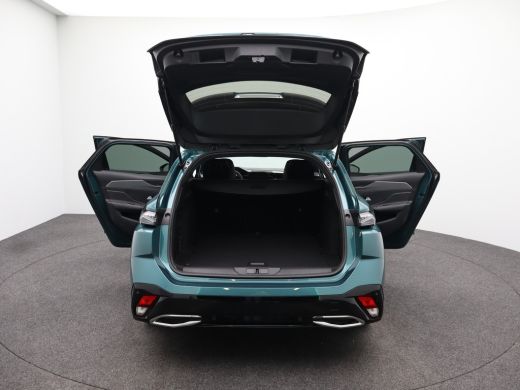 Peugeot 308 SW 1.2 Hybrid 136 e-DCS6 GT | Achteruitrijcamera | Apple Carplay/Android Auto|telefoonintegratie ... ActivLease financial lease