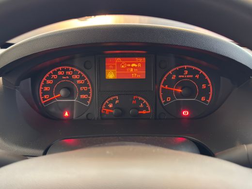 Peugeot Boxer 2.2 BlueHDi 120 L2H2 3.0t | NIEUW BPM VRIJ! | Achteruitrijcamera | Airco | Apple Carplay/Android ... ActivLease financial lease