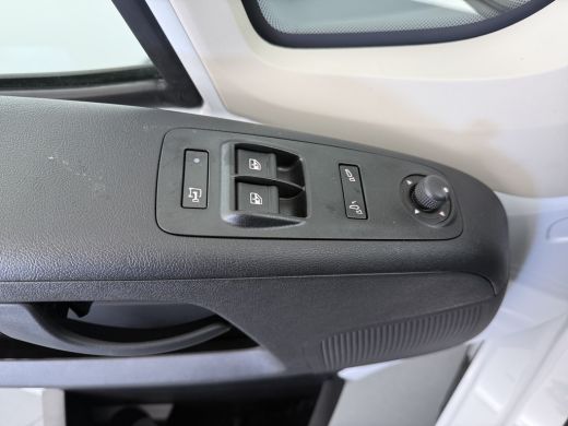 Peugeot Boxer 2.2 BlueHDi 120 L2H2 3.0t | NIEUW BPM VRIJ! | Achteruitrijcamera | Airco | Apple Carplay/Android ... ActivLease financial lease