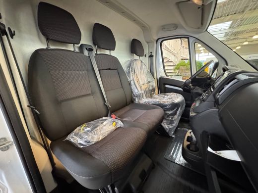 Peugeot Boxer 2.2 BlueHDi 120 L2H2 3.0t | NIEUW BPM VRIJ! | Achteruitrijcamera | Airco | Apple Carplay/Android ... ActivLease financial lease