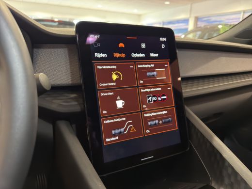 Polestar 2 Long Range Dual Motor 78 kWh | Camera | BLIS | Keyless start + enrty | Navi | Carplay ActivLease financial lease