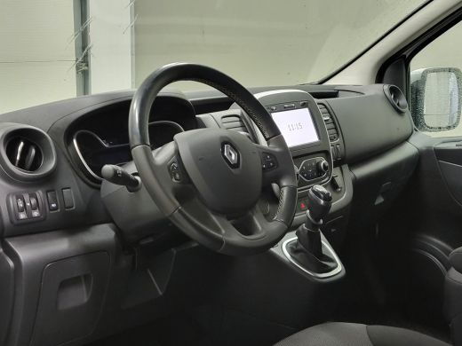 Renault Trafic 2.0dCi 120pk L2/H1 Imperiaal Trekhaak Euro 6! ActivLease financial lease