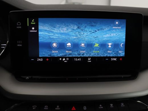 Skoda Octavia 1.0 TSI Business Edition | Trekhaak | Carplay | Stoelverwarming | Navigatie | Full LED ActivLease financial lease