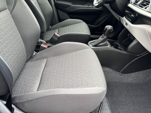 Suzuki Swift 1.2 Select Smart Hybrid NIEUW UIT VOORRAAD | Stoelverwarming | Navigatiesysteem | Automaat | Airc... ActivLease financial lease