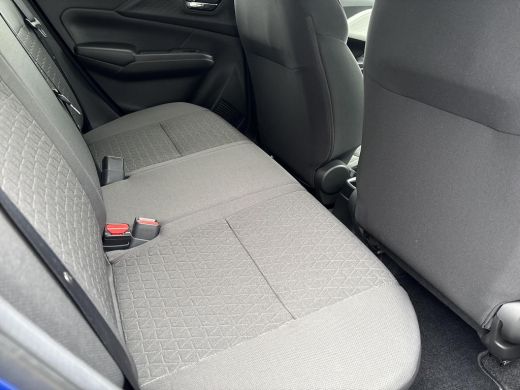 Suzuki Swift 1.2 Select Smart Hybrid NIEUW UIT VOORRAAD | Stoelverwarming | Navigatiesysteem | Automaat | Airc... ActivLease financial lease