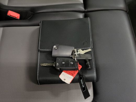 Volkswagen Crafter 2.0TDI Bakwagen Laadklep Euro 6! ActivLease financial lease