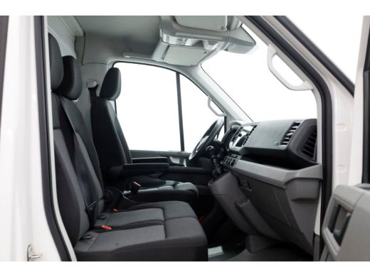 Volkswagen Crafter 50 2.0 TDI 177pk Bakwagen met 1000kg laadklep en zijdeur L445/H233 06-2022 ActivLease financial lease