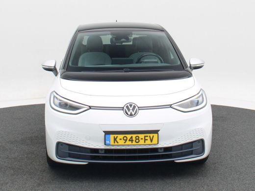 Volkswagen ID.3 First Plus 58 kWh | Adaptive Cruise | Climate Control | Stoelverwarming | Navigatie | Camera | Ca... ActivLease financial lease
