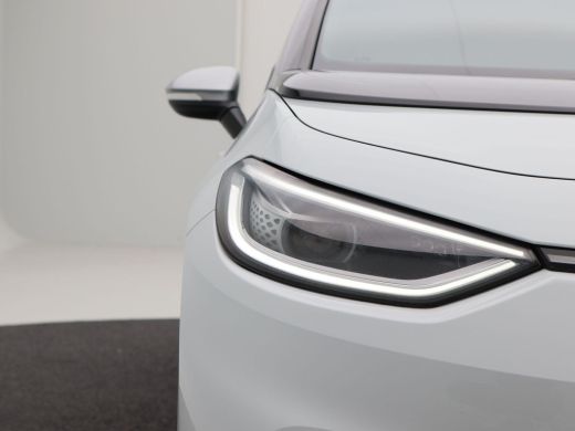 Volkswagen ID.3 First Plus 58 kWh | Adaptive Cruise | Climate Control | Stoelverwarming | Navigatie | Camera | Ca... ActivLease financial lease