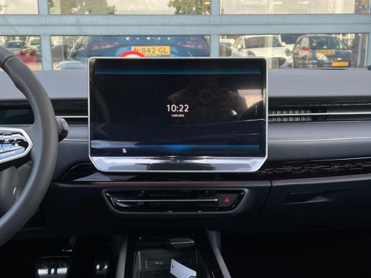 Volkswagen ID.7 Pro Limited Edition | Achterbank in ongelijke delen neerklapbaar incl. middenarmsteun en doorlaad... ActivLease financial lease