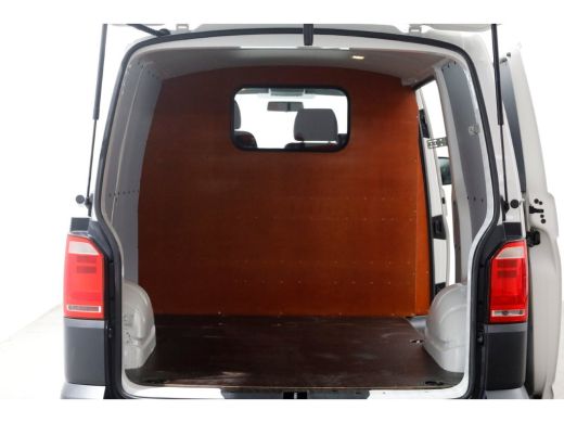 Volkswagen Transporter T6 2.0 TDI 115pk E6 L1H1 Navi/Camera/Achterklep 07-2019 ActivLease financial lease