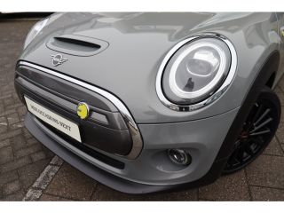 Mini Electric Essential / Sportstoelen / Achteruitrijcamera / Comfort Access / LED / Stoelverwarming / Aircondi...