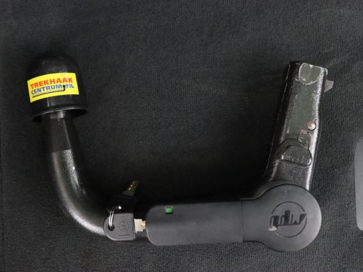 Audi e-tron 55 quattro edition 95kWh | SOH 92% | Leder | Carplay | Trekhaak | Virtual Cockpit | Navigatie | L... ActivLease financial lease