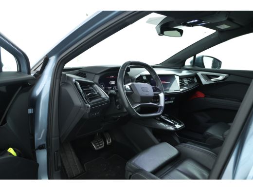 Audi Q4 e-tron 40 S edition 77 kWh Leer, Virtual, Climate, Trekhaak, ActivLease financial lease
