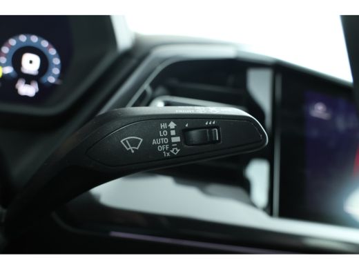 Audi Q4 e-tron 40 S edition 77 kWh Leer, Virtual, Climate, Trekhaak, ActivLease financial lease