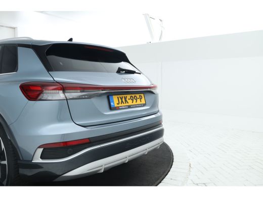 Audi Q4 e-tron 40 S edition 77 kWh Leer, Virtual, Climate, Trekhaak, ActivLease financial lease