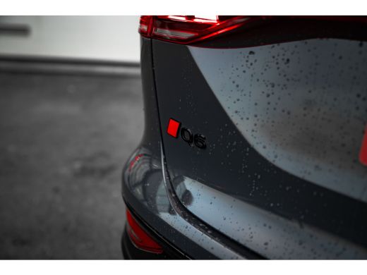 Audi Q6 e-tron quattro 388pk edition one grey | Luchtvering | Panoramadak | HUD | B&O | ActivLease financial lease