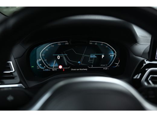 BMW iX3 Executive / Sportstoelen / Achteruitrijcamera / Adaptief onderstel / Adaptieve LED / Driving Assi... ActivLease financial lease