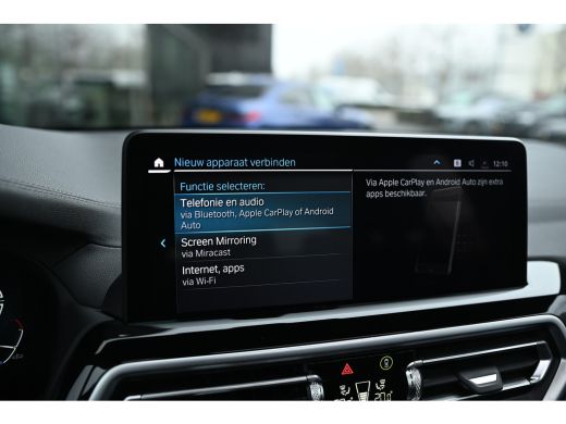 BMW iX3 Executive / Sportstoelen / Achteruitrijcamera / Adaptief onderstel / Adaptieve LED / Driving Assi... ActivLease financial lease