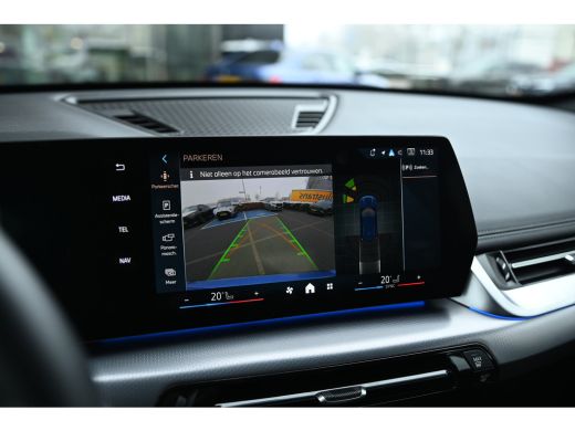 BMW X1 sDrive18i M Sport Automaat / Trekhaak / Sportstoelen / Achteruitrijcamera / M Adaptief onderstel ... ActivLease financial lease