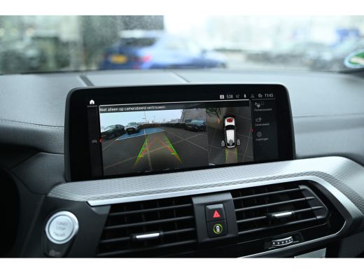 BMW X4 xDrive20i High Executive M Sport Automaat / Panoramadak / Trekhaak / Sportstoelen / Adaptief onde... ActivLease financial lease