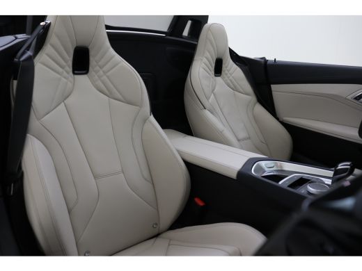 BMW Z4 Roadster M40i High Executive / Achteruitrijcamera / M Adaptief onderstel / Comfort Access / Adapt... ActivLease financial lease