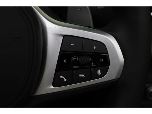 BMW Z4 Roadster M40i High Executive / Achteruitrijcamera / M Adaptief onderstel / Comfort Access / Adapt... ActivLease financial lease