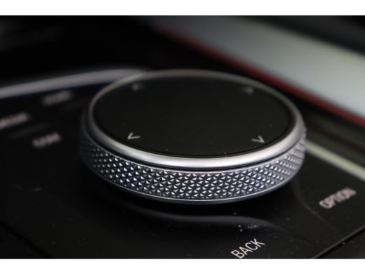 BMW Z4 Roadster M40i High Executive / Achteruitrijcamera / M Adaptief onderstel / Comfort Access / Adapt... ActivLease financial lease