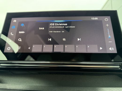 Citroën C3 100pk Max (Camera - Automatische Airco - Apple Carplay - Navigatie - 17"- Two Tone) ActivLease financial lease