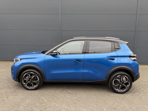 Citroën C3 100pk Max (Camera - Automatische Airco - Apple Carplay - Navigatie - 17"- Two Tone) ActivLease financial lease