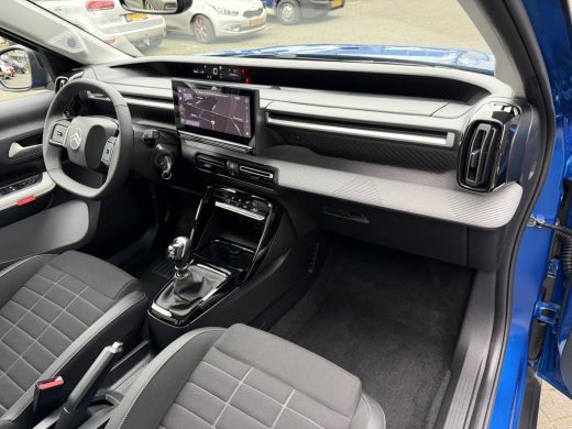 Citroën C3 100pk Max (Camera - Automatische Airco - Apple Carplay - Navigatie - 17"- Two Tone) ActivLease financial lease