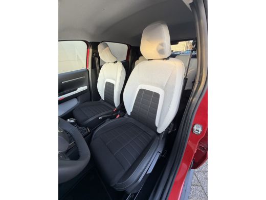 Citroën C3 100pk Max (Camera - Navigatie - Automatische Airco - LED - Parkeersensoren - Apple Carplay) ActivLease financial lease