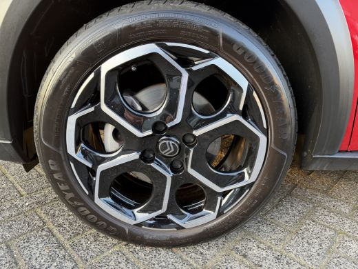 Citroën C3 100pk Max (Camera - Navigatie - Automatische Airco - LED - Parkeersensoren - Apple Carplay) ActivLease financial lease