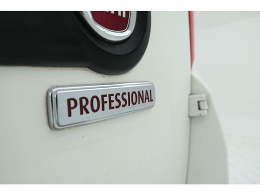 Fiat Dobl&ograve; Cargo 1.3 MJ L1H1 SX Alles in kleur! airco. ActivLease financial lease