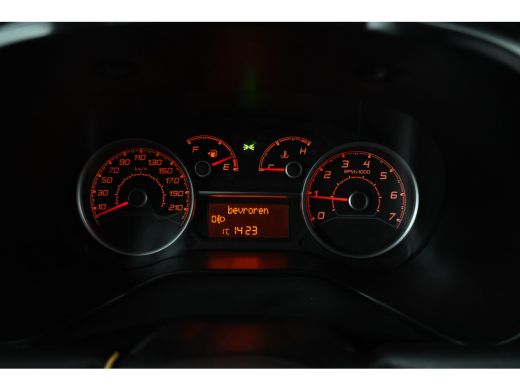 Fiat Dobl&ograve; Cargo 1.3 MJ L1H1 SX Alles in kleur! airco. ActivLease financial lease