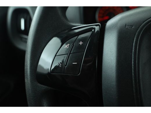 Fiat Dobl&ograve; Cargo 1.3 MJ L1H1 SX Alles in kleur! airco. ActivLease financial lease