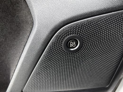 Ford Focus 1.5 Automaat 150PK Active X 5Drs. / Panorama dak / B&O Audio / Pdc.+Camera / Navigatie / Airco-ec... ActivLease financial lease