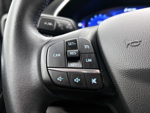 Ford Focus 1.5 Automaat 150PK Active X 5Drs. / Panorama dak / B&O Audio / Pdc.+Camera / Navigatie / Airco-ec... ActivLease financial lease