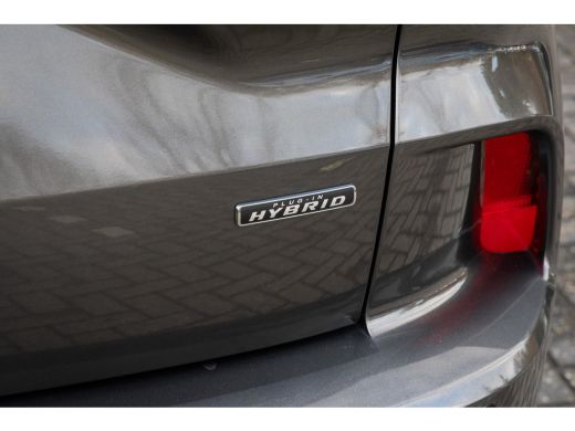 Ford Kuga 2.5 PHEV ST-Line X | Black-pack | Elec. trekhaak | Panoramadak | Dodehoek detectie | AGR-stoelen ... ActivLease financial lease