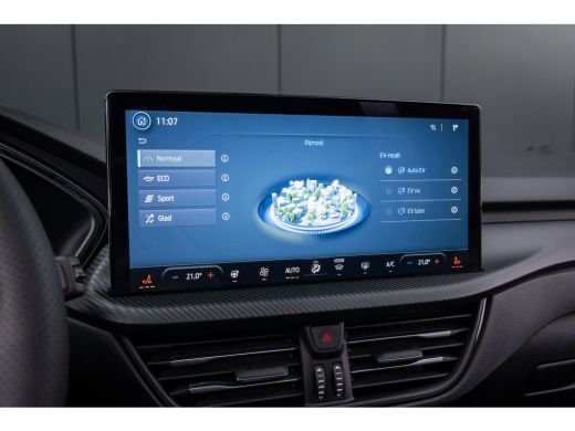 Ford Kuga 2.5 PHEV ST-Line X | Black-pack | Elec. trekhaak | Panoramadak | Dodehoek detectie | AGR-stoelen ... ActivLease financial lease