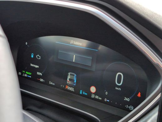 Ford Kuga 2.5 PHEV Titanium | Lichtmetalen velgen 17" | Metaalkleur | Stuurwiel verwarmd ActivLease financial lease